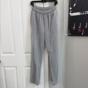 ALO Accolade Straight Leg Sweatpants
